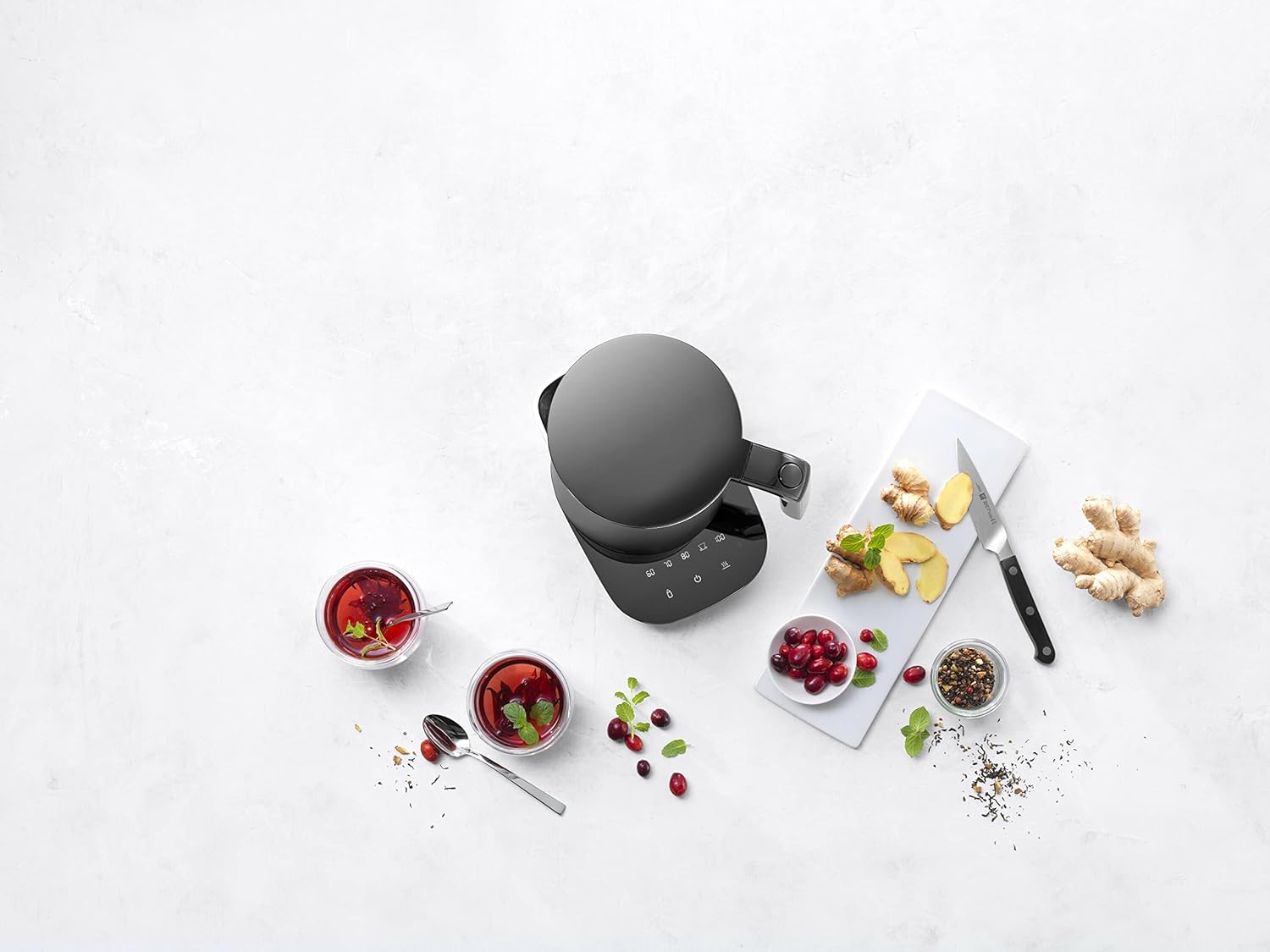 ZWILLING ENFINIGY Wasserkocher Pro mit Temperatureinstellung, Edelstahl-Kalkfilter, Kabellos, 1,5 Liter, Schwarz