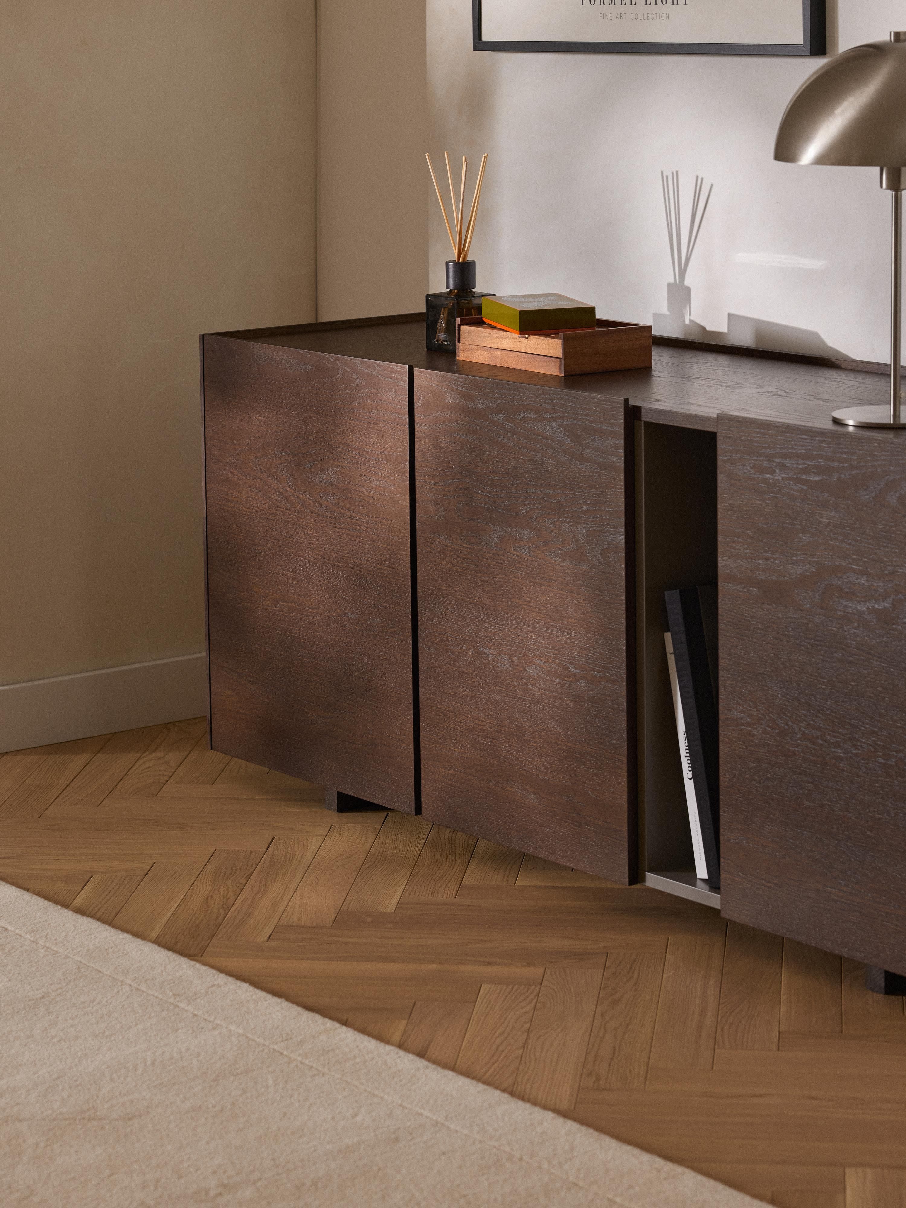 Houten dressoir Larsen