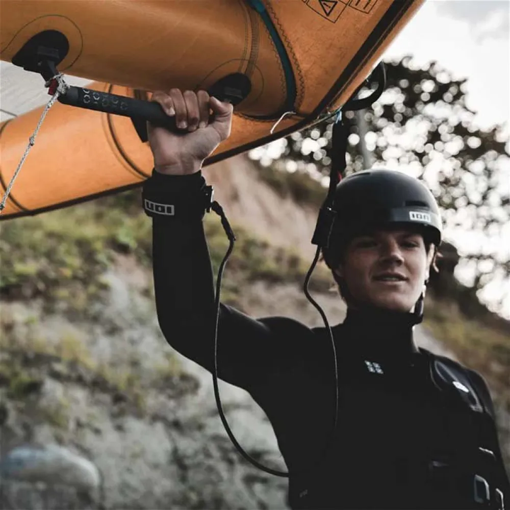 ION Wing Core Wrist Surfleash