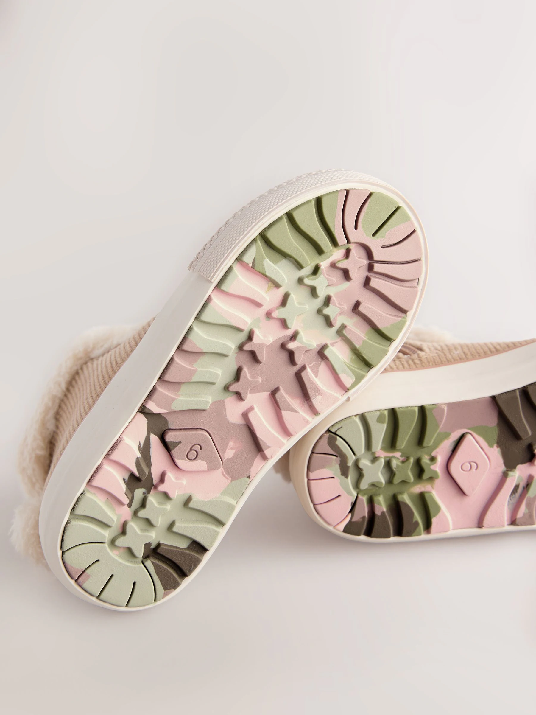 Neutraal met konijnenprint - Character sneakers met hoog bovenwerk