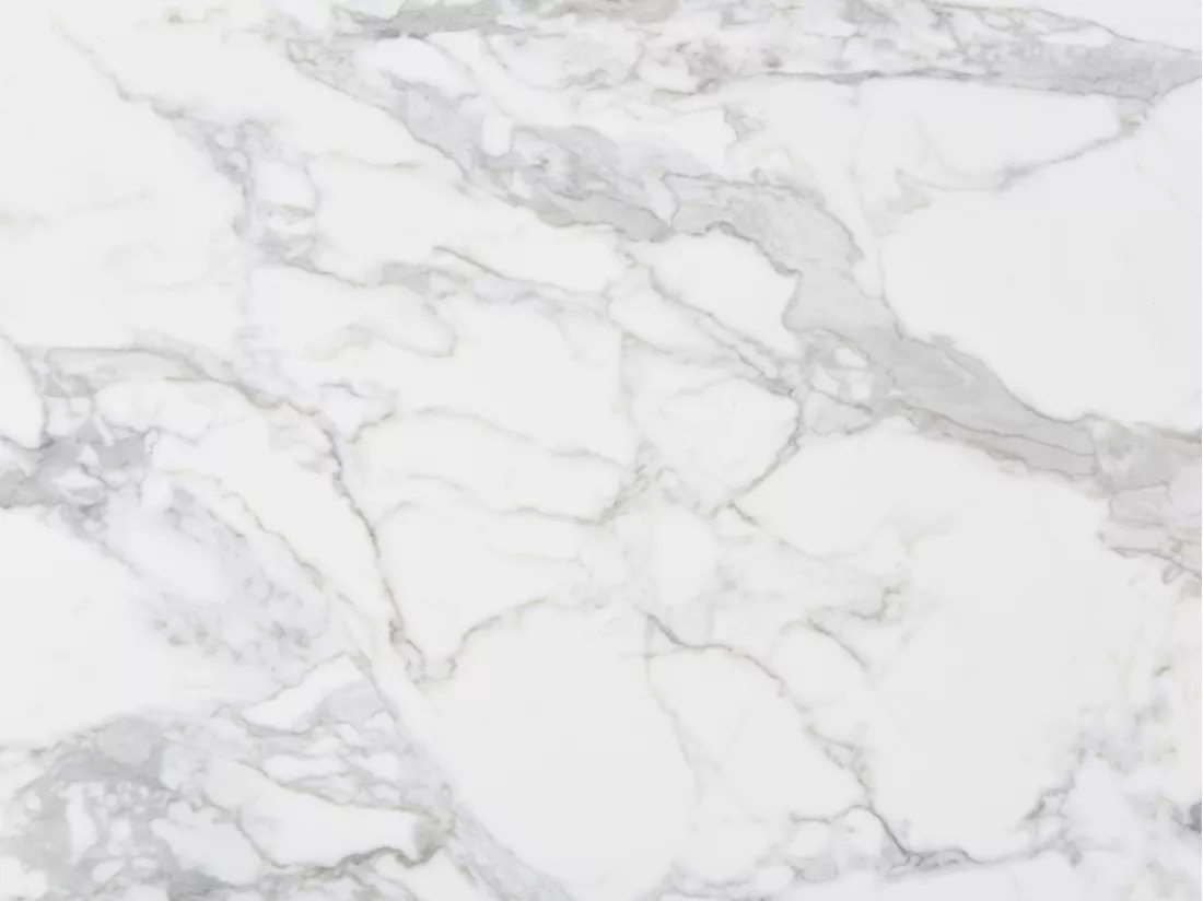 Table à manger 8 personnes en céramique et métal noir - Effet marbre blanc - ELVA de Maison Céphy