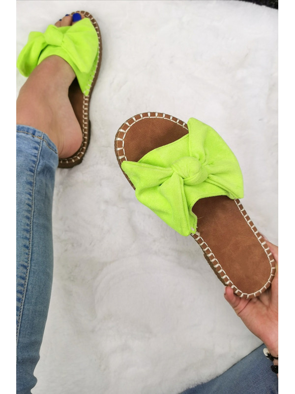 Nu-pieds Maya