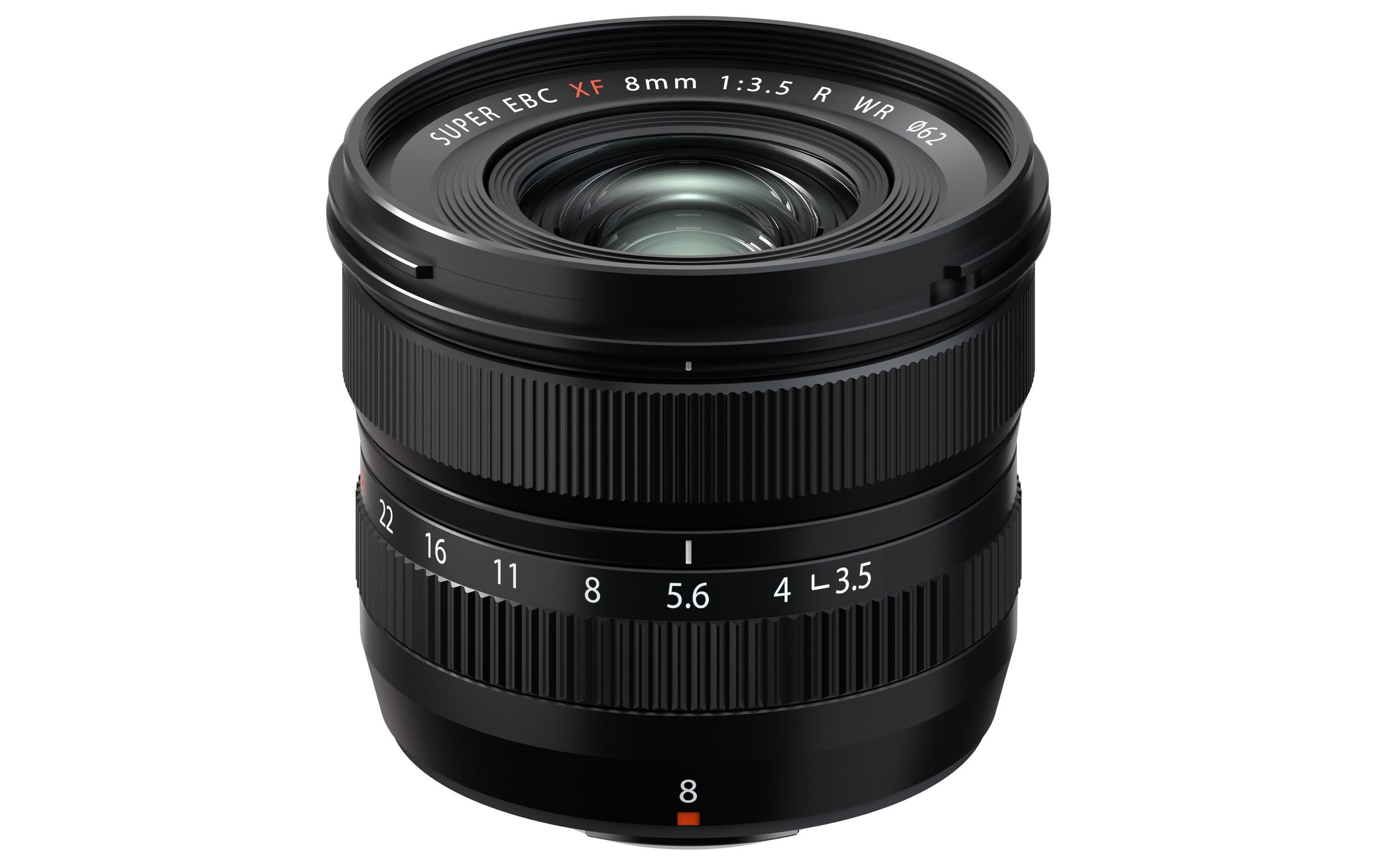 Festbrennweite FUJINON XF 8mm F/3.5 R WR – Fujifilm X-Mount<br>Kompaktes wetterfestes Ultraweitwinkelobjektiv