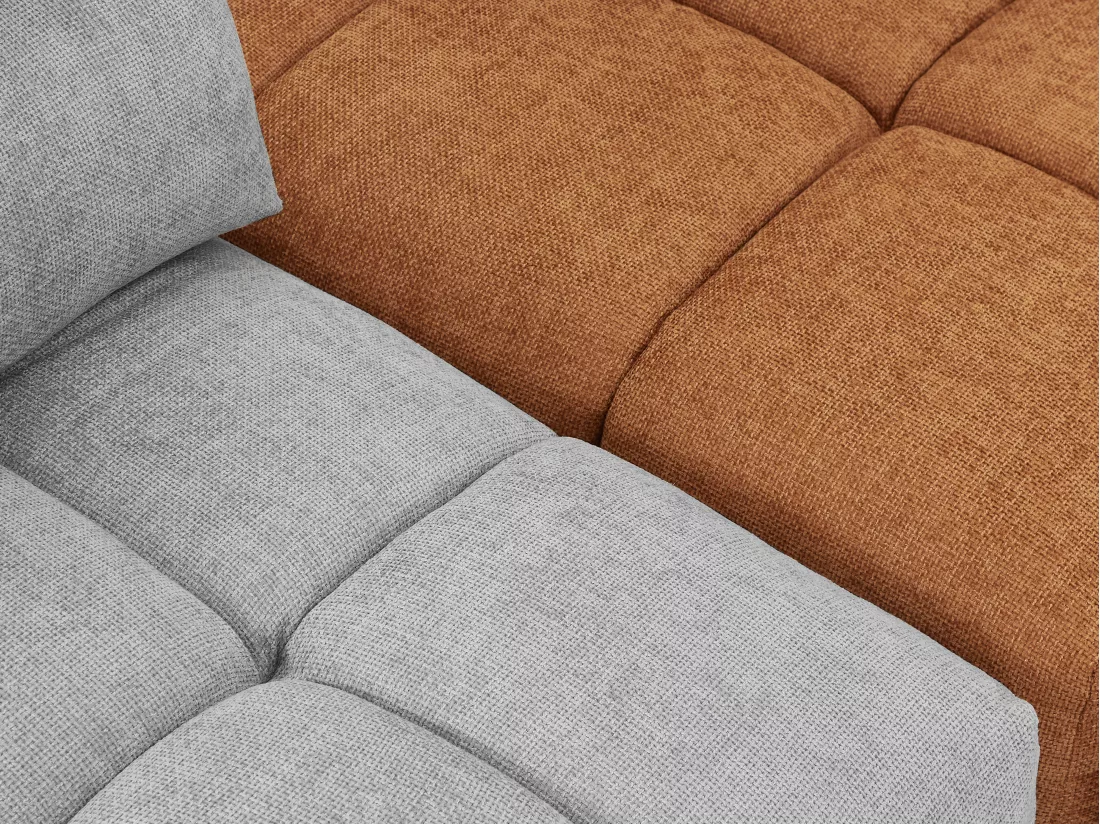 Canapé d'angle panoramique modulable et pouf dossier avance-recule en tissu texturé gris clair et terracotta APOLIU