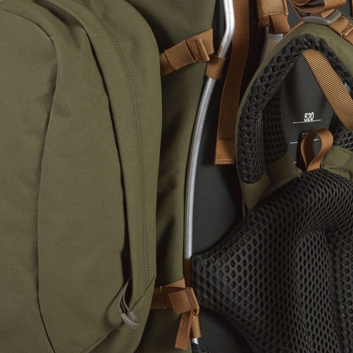 Lundhags Saruk Expedition 110+10 L Regular Long Forest Green