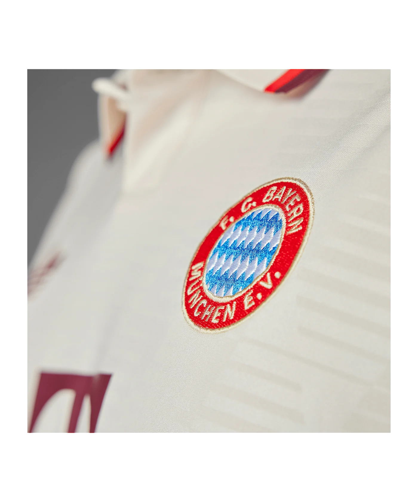 adidas Originals FC Bayern München Trikot 3rd 2024/2025 Beige