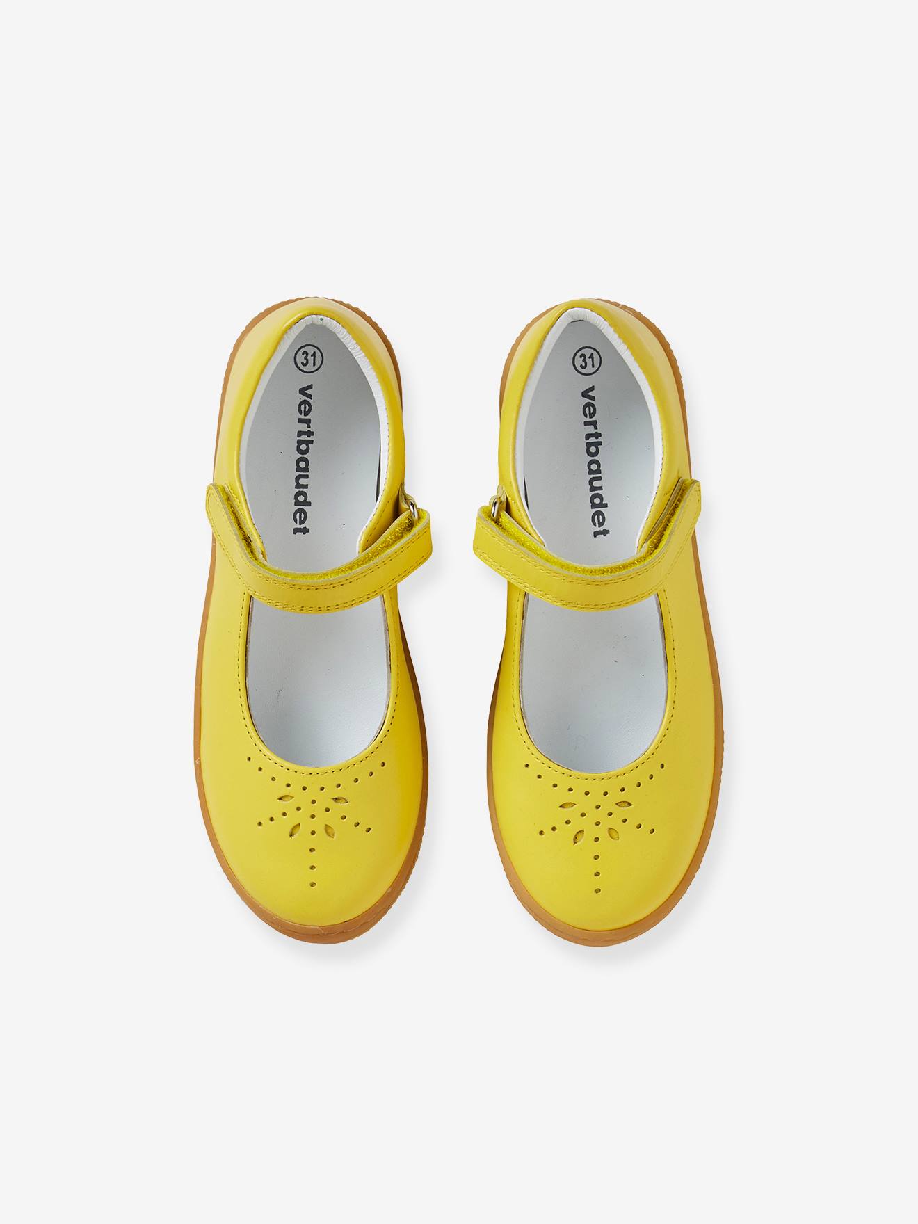 Sapatinhos de couro estilo bebê para meninas, especialmente para quem está começando a viver sozinha, amarelo médio, liso.
