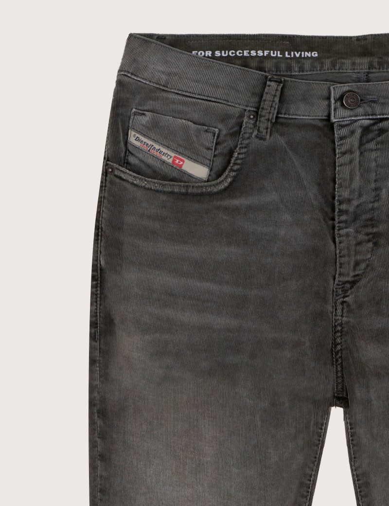 DIESEL JEAN HOMME D-STRUKT 68JF