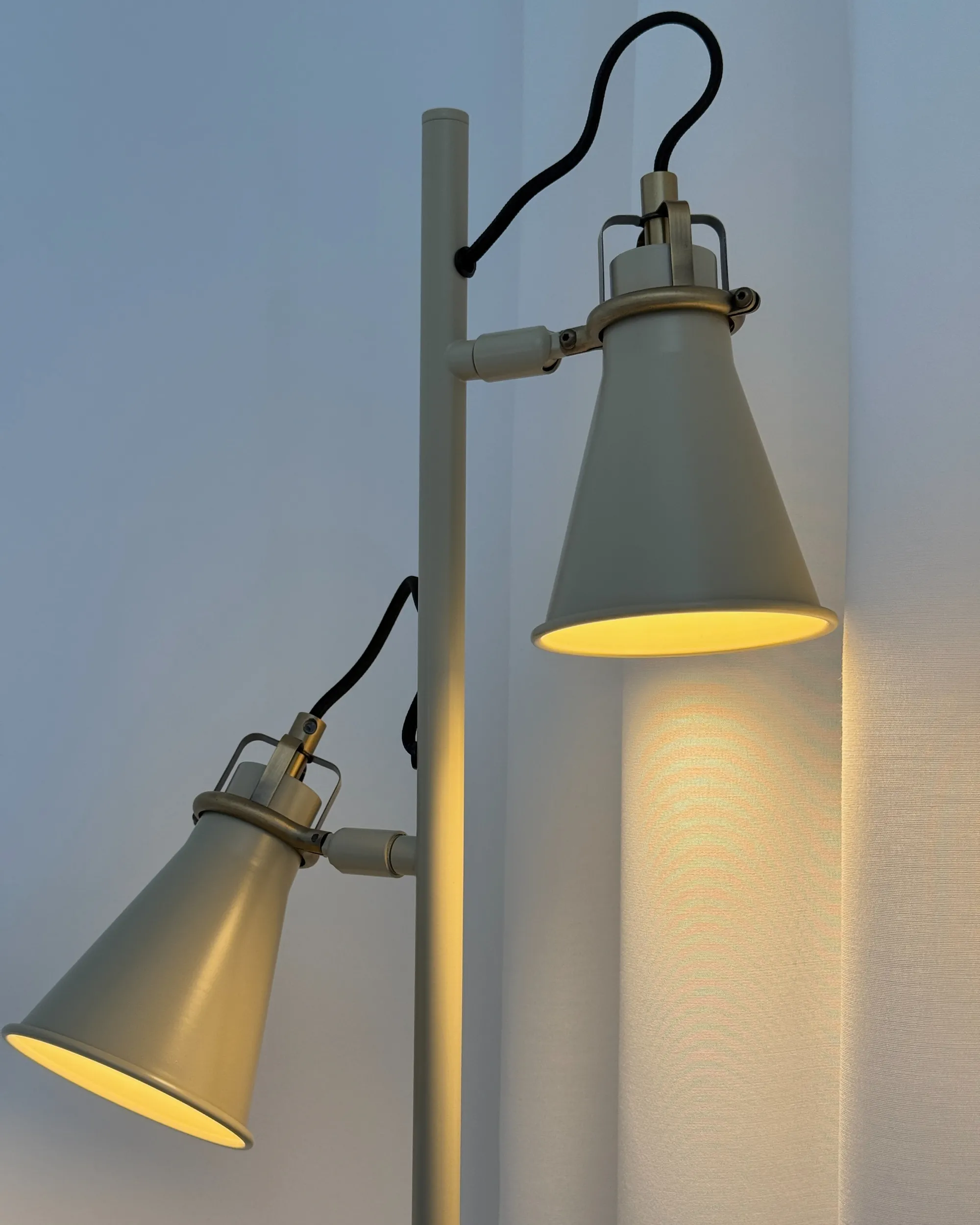 Staande lamp MOYOLA verstelbaar Metaal Beige
