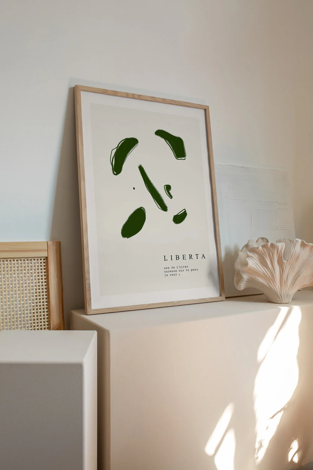 Poster & Frame  Sophie M. Lucie Liberta plakat, beige/grøn - 50x70 cm