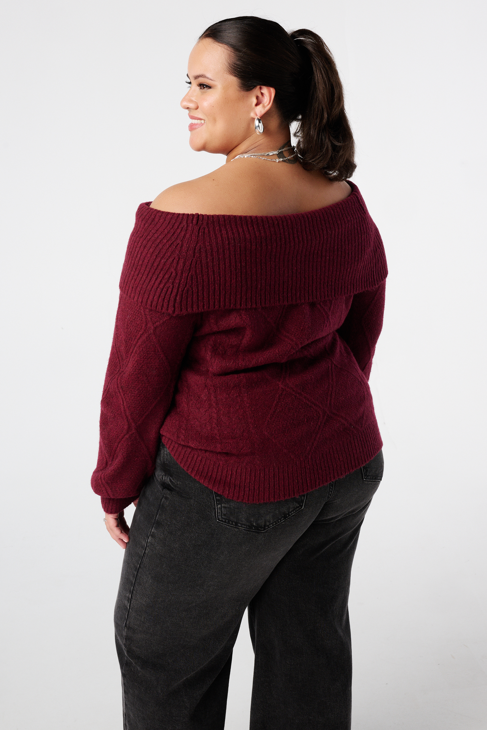 Off-shoulder trui met kabelpatroon Donker rood