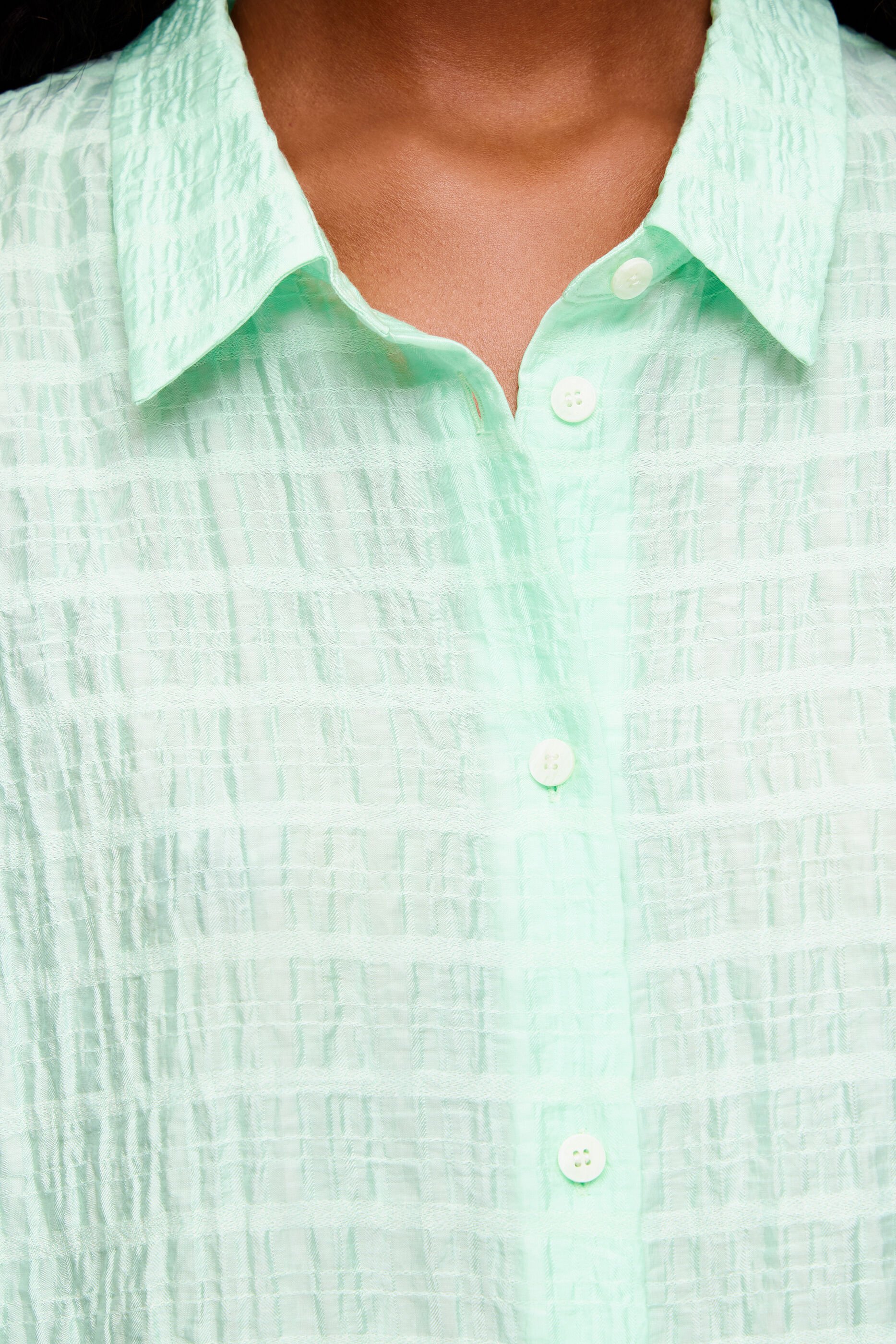 Camisa curta verde menta