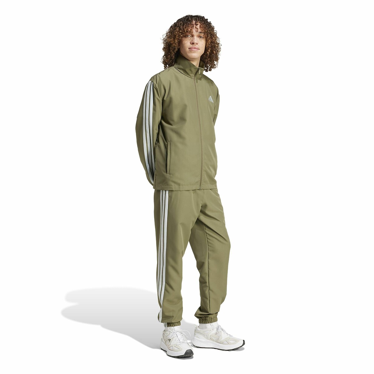 ADIDAS ROUPAS ESPORTIVAS<br>Calçado de treino de lona com 3 listras - Roupa esportiva básica
