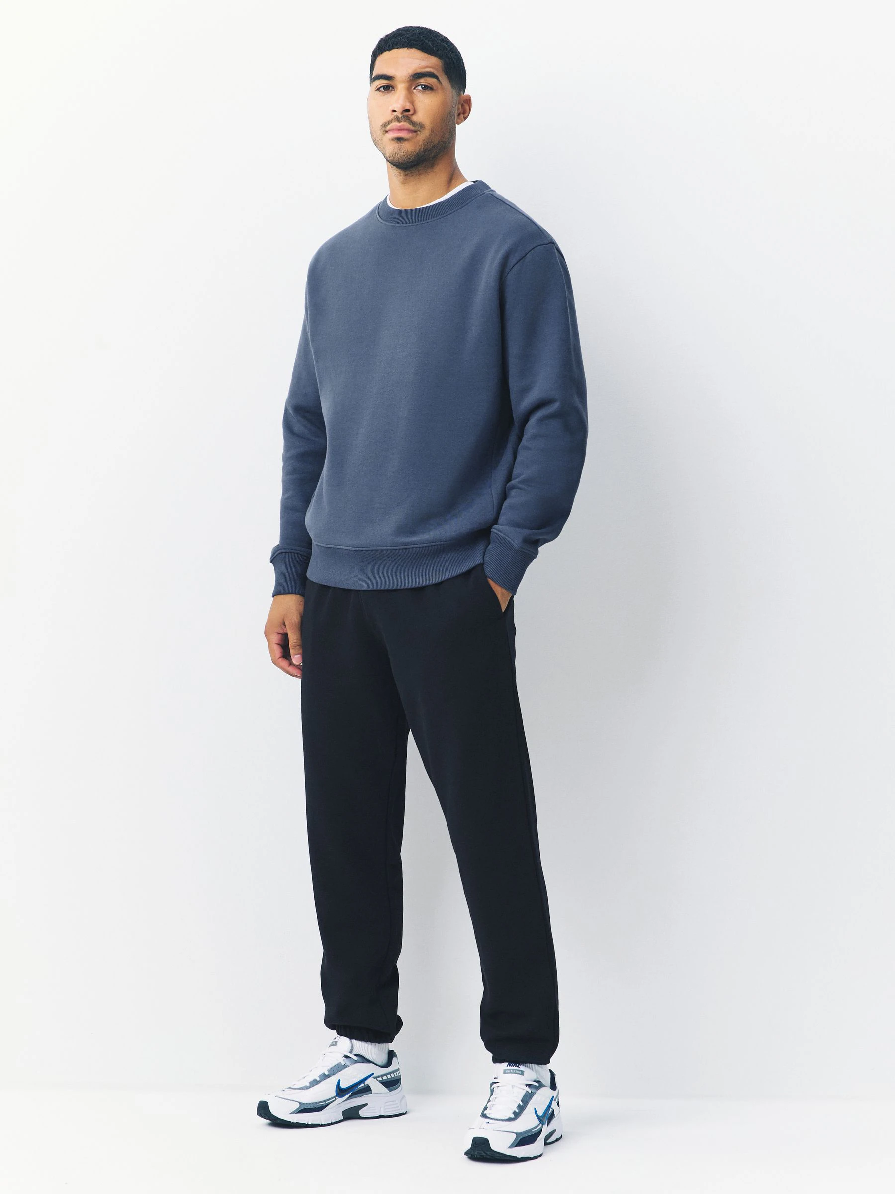 Staalblauw - Normale Pasvorm - Dik sweatshirt met ronde hals en hoog katoengehalte