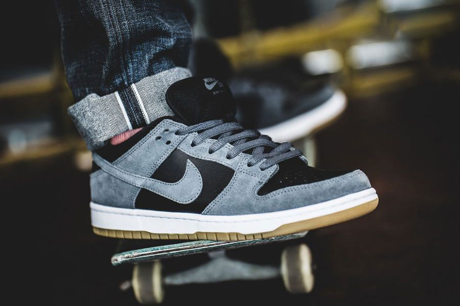Nike SB Dunk Low Dark Grey Black Gum