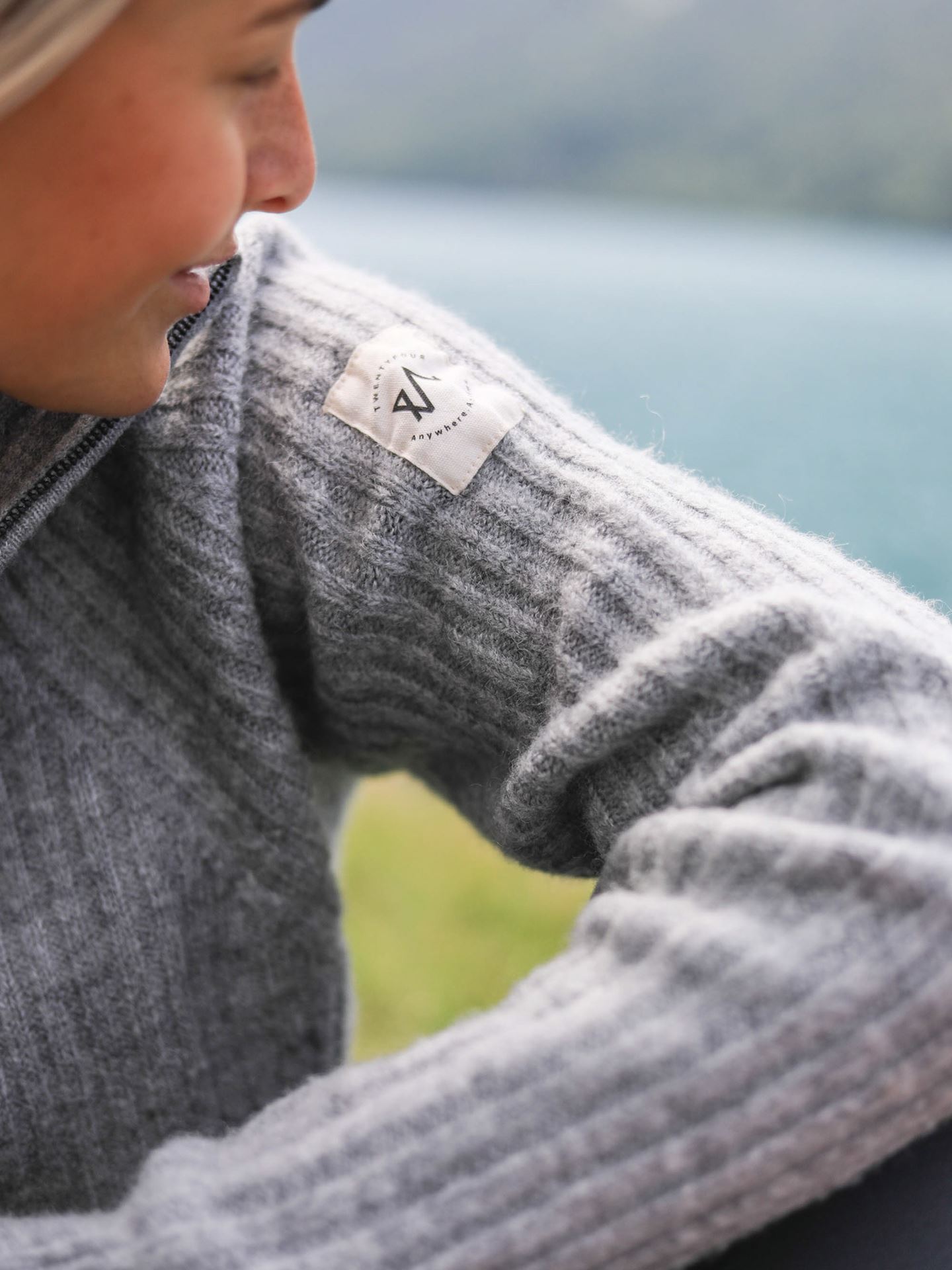 1222 Half Zip Genser