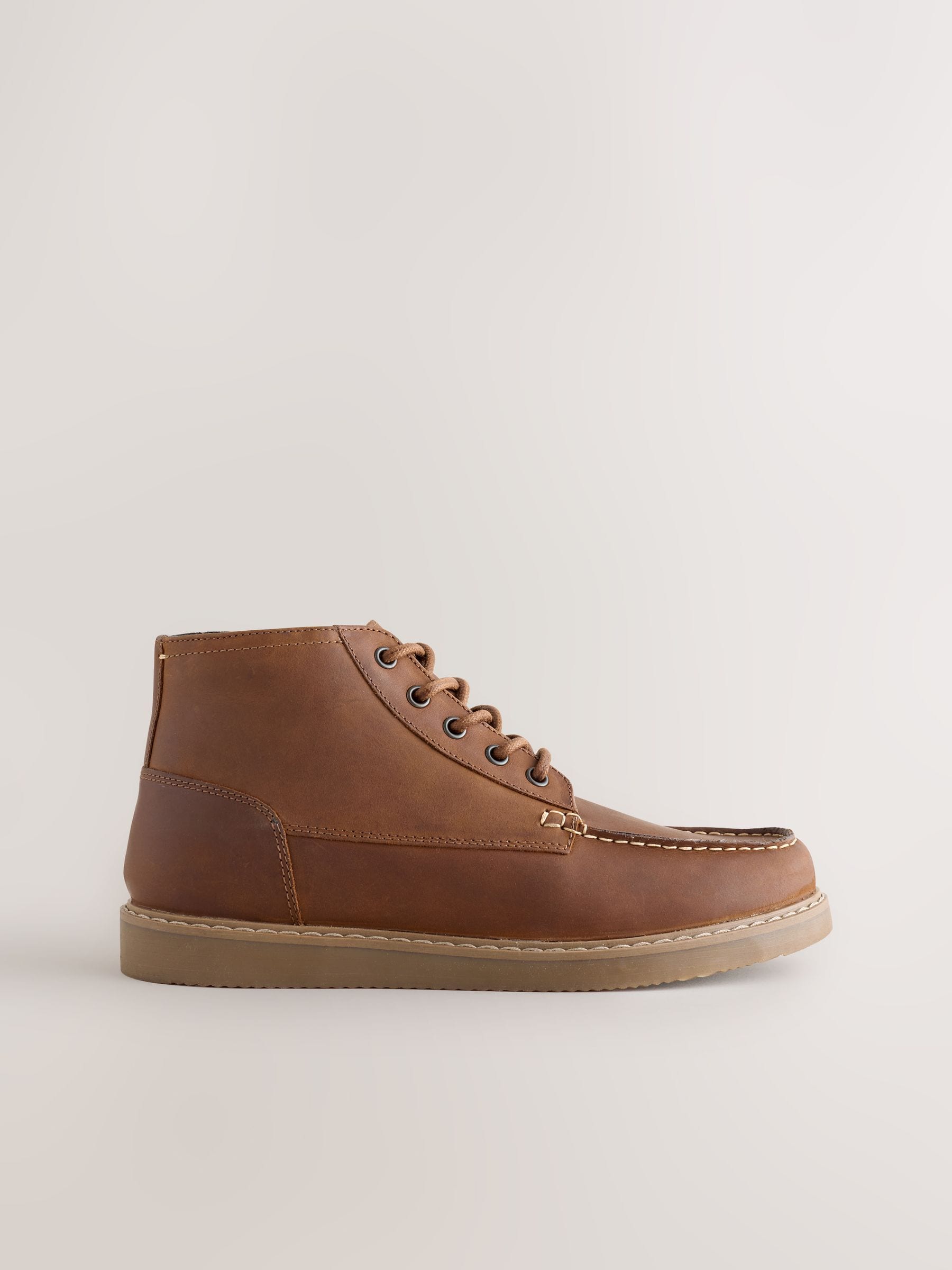 Bruin - Mid Wedge Leather Boots