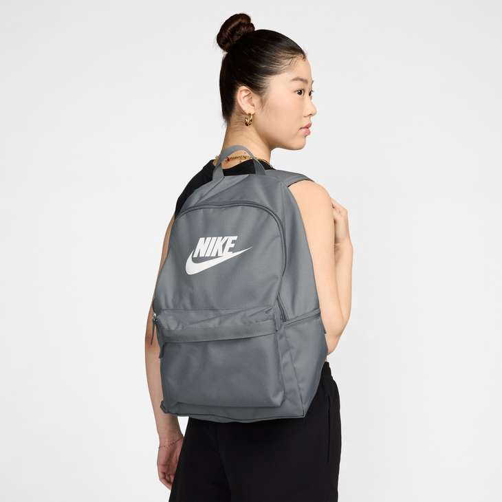 Nike Heritage Backpack (25L)