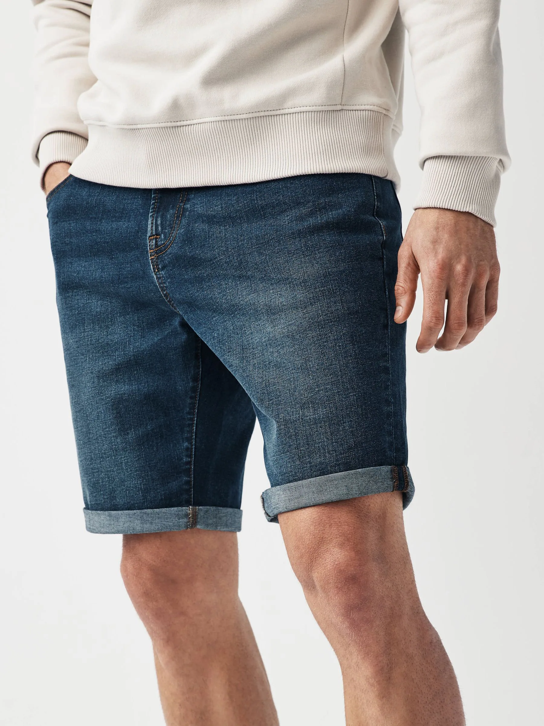 Normaal blauw - Straight fit - Stretch denim short