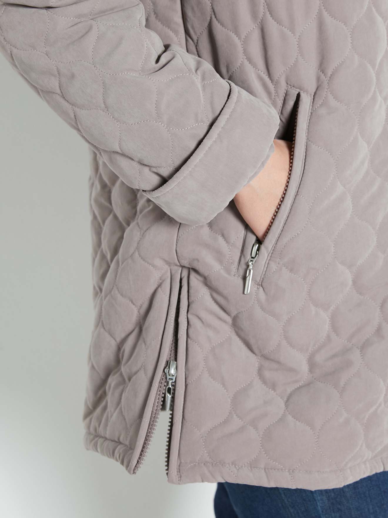 Parka matelassée courte en microfibre