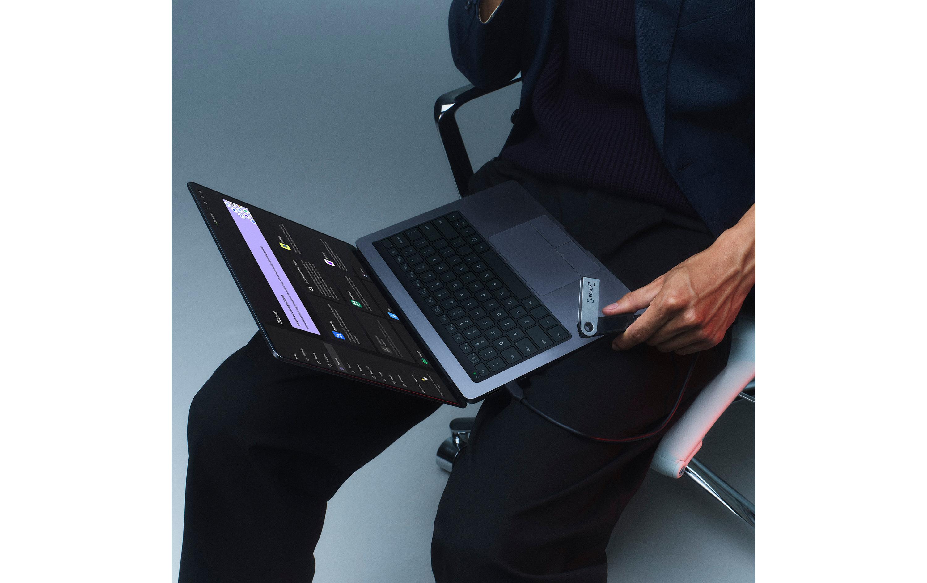Nano S Plus Amethyst PurpleCrypto-Hardware-Wallet zum Kaufen, Verwalten und Vermehren digitaler Vermögenswerte