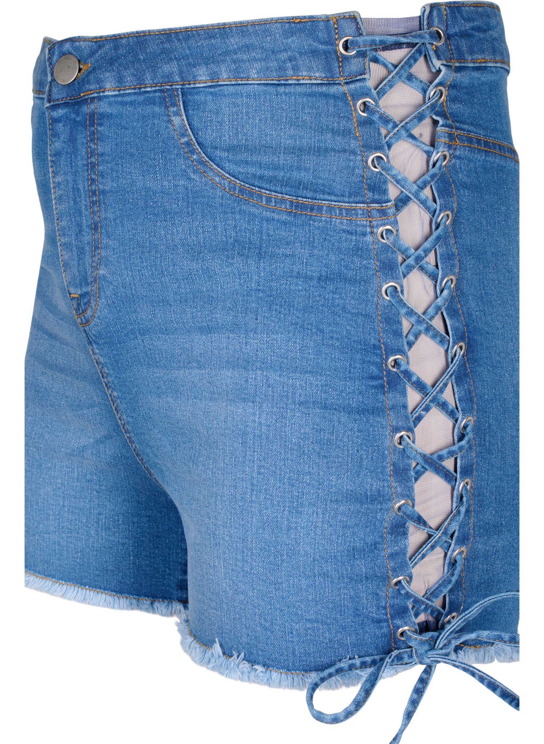 Denimshorts med snøredetaljer