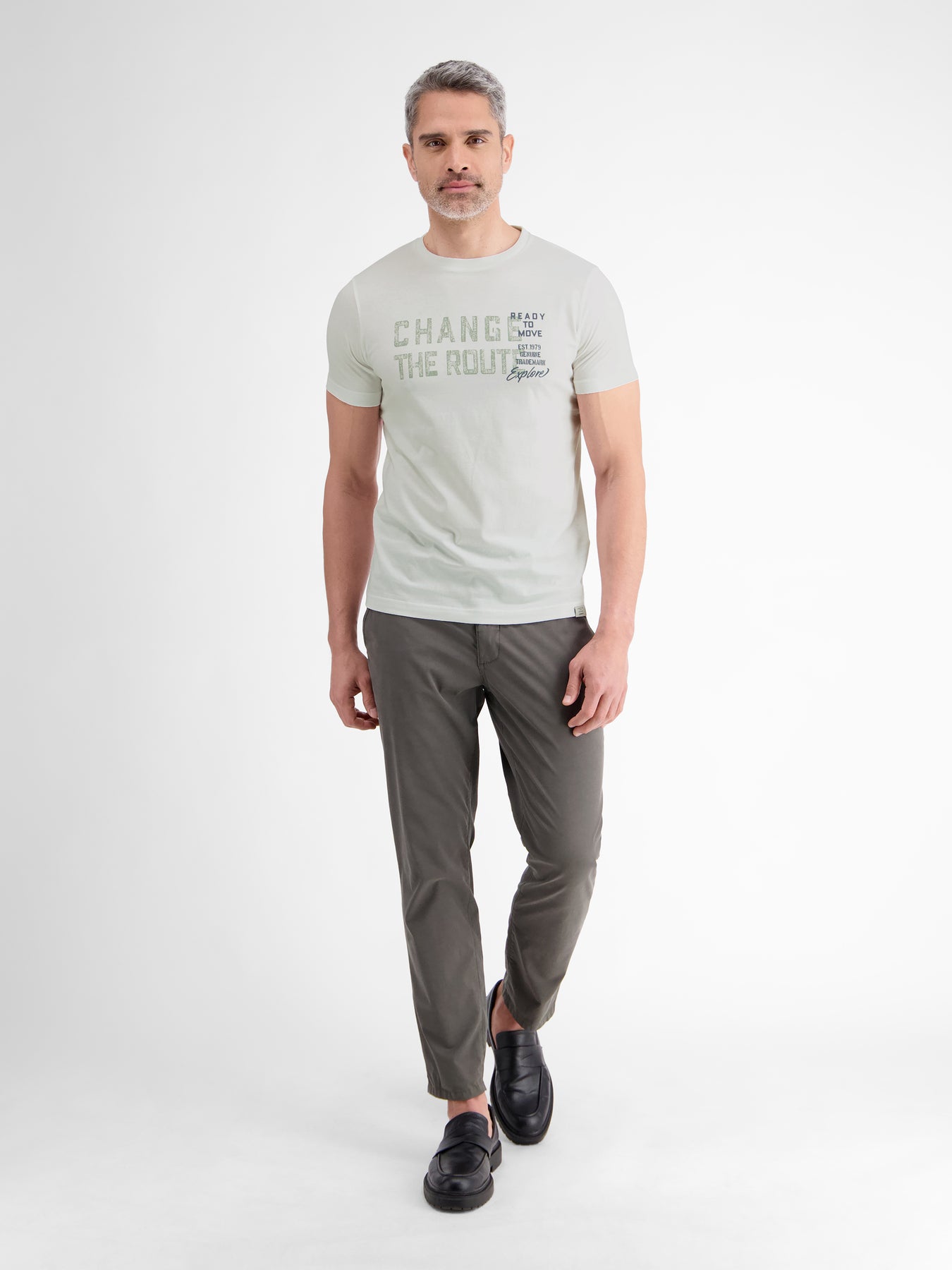 Unifarbenes T-Shirt mit Print