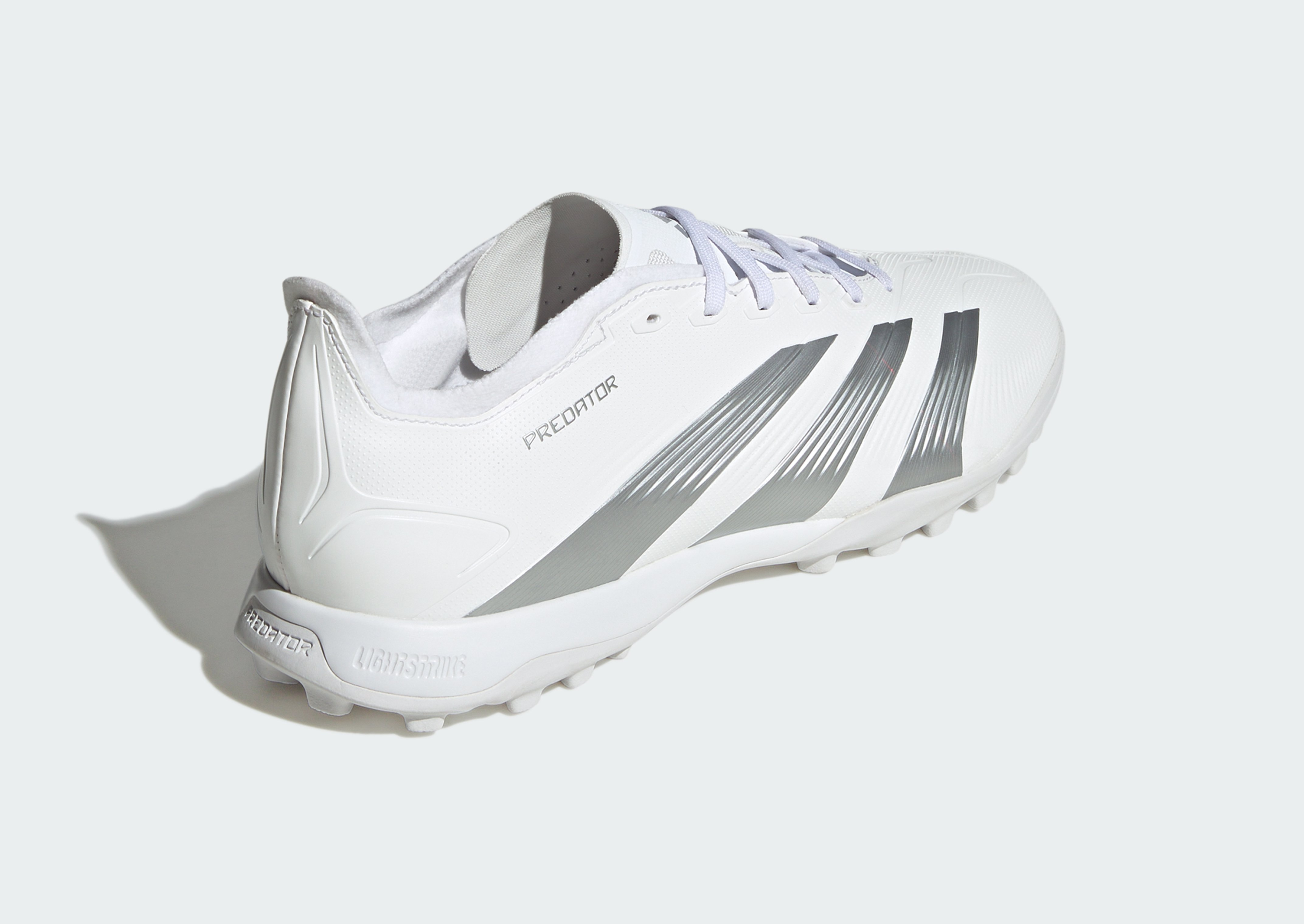 adidas Chaussure Predator 24 League Low Turf