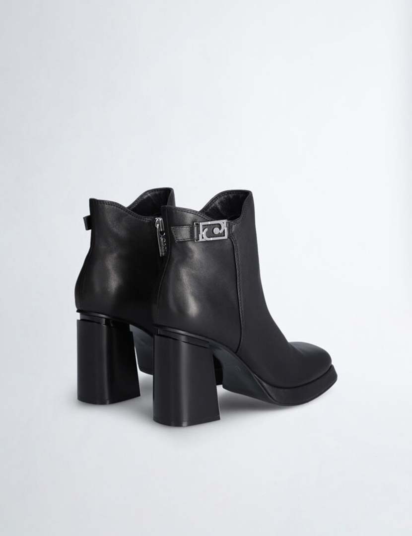 Ladies Black Boots