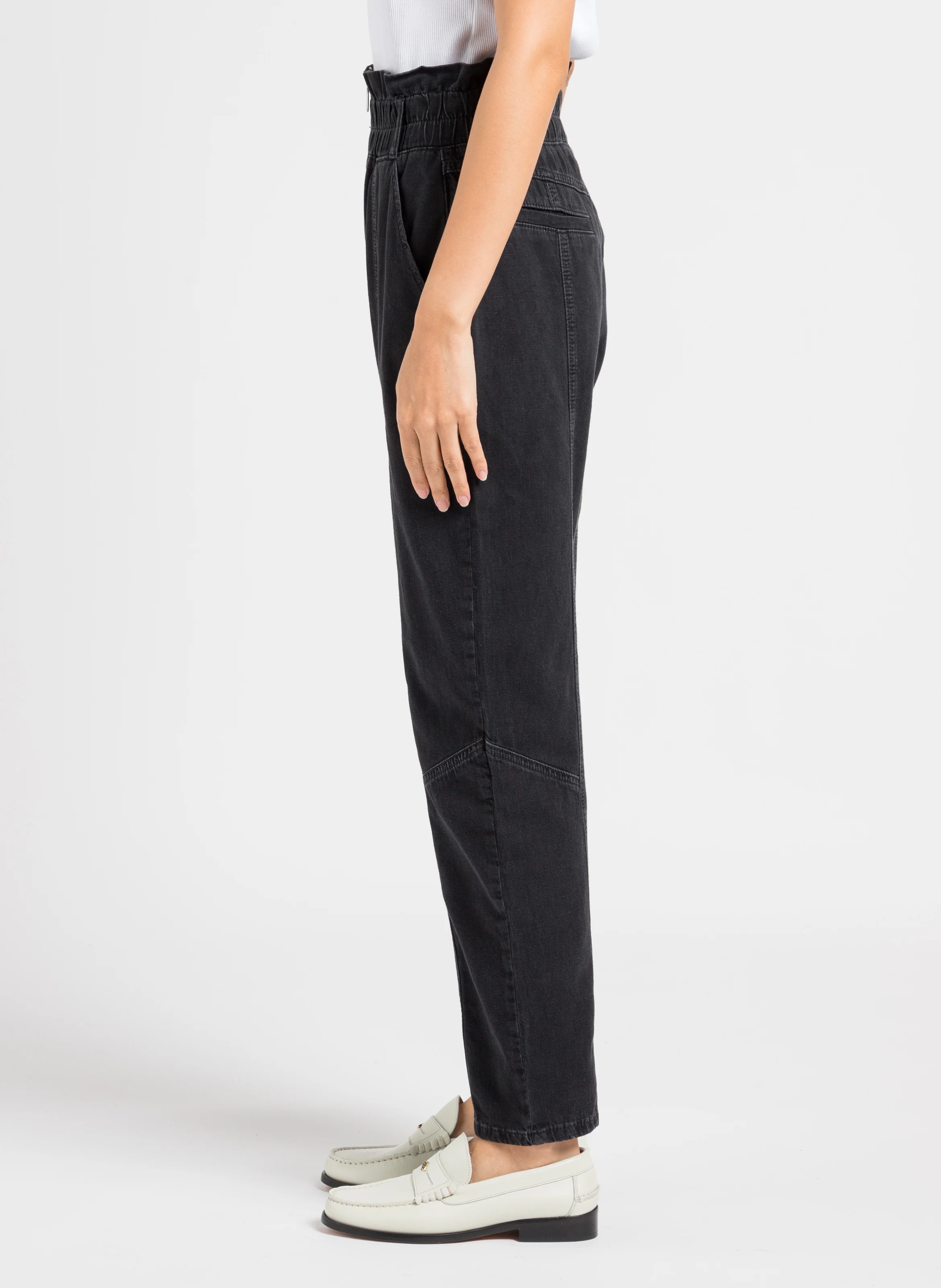 MONY - Jean carotte taille haute en coton | Noir
