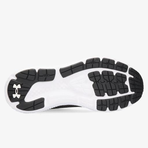 Under Armour Charged Rogue 3
