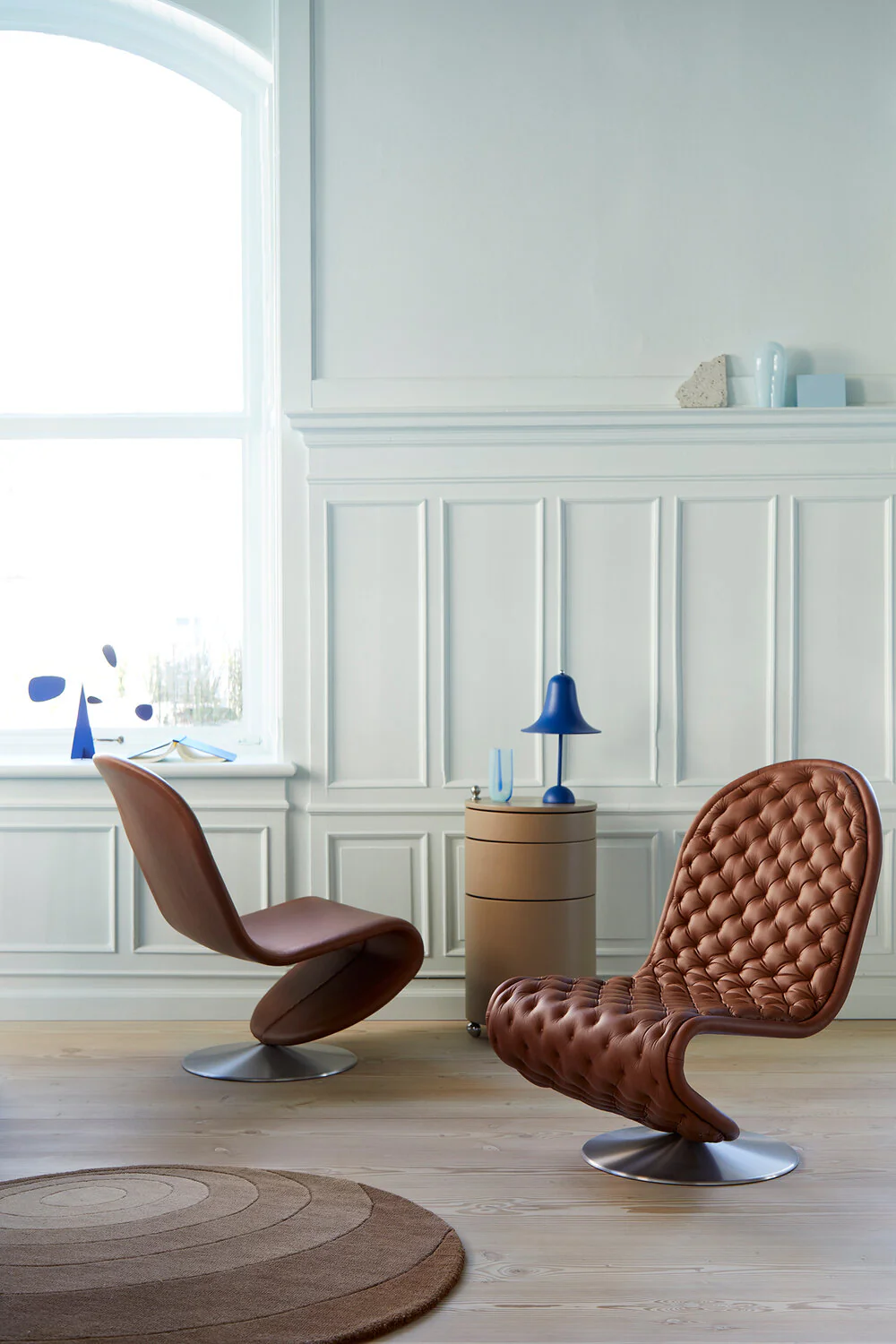 Verpan  Verner Panton Pantop portable, bordlampe - Matt Classic Blue - Ø18