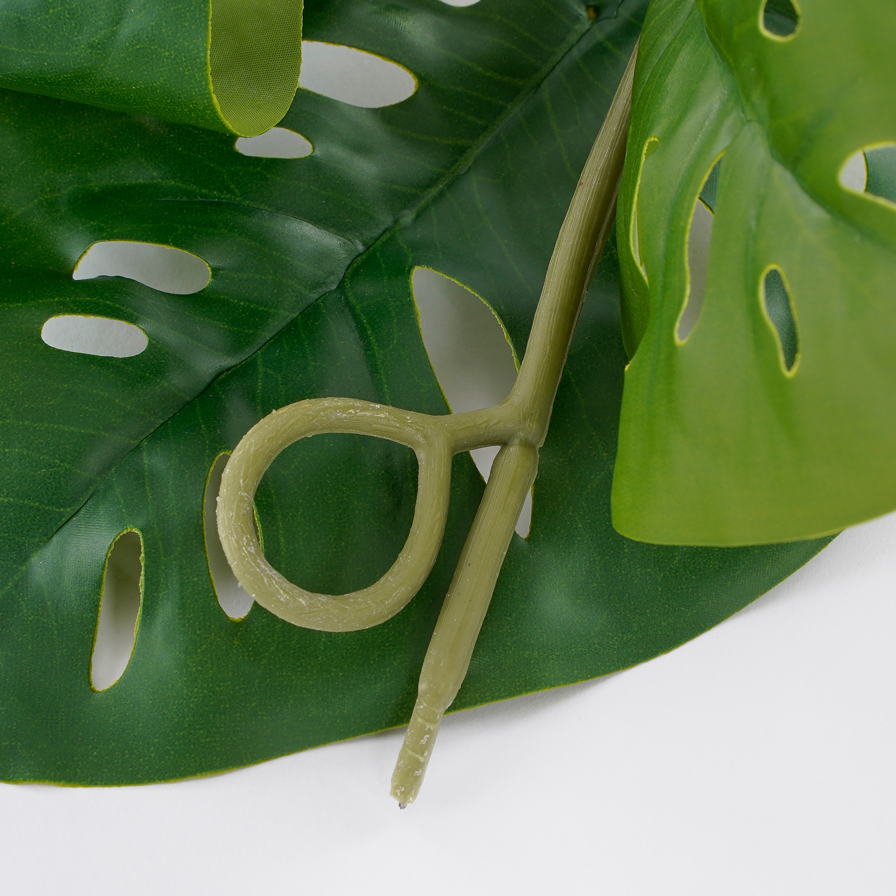 Mica decorations - monstera guirlande de plante artificielle l115