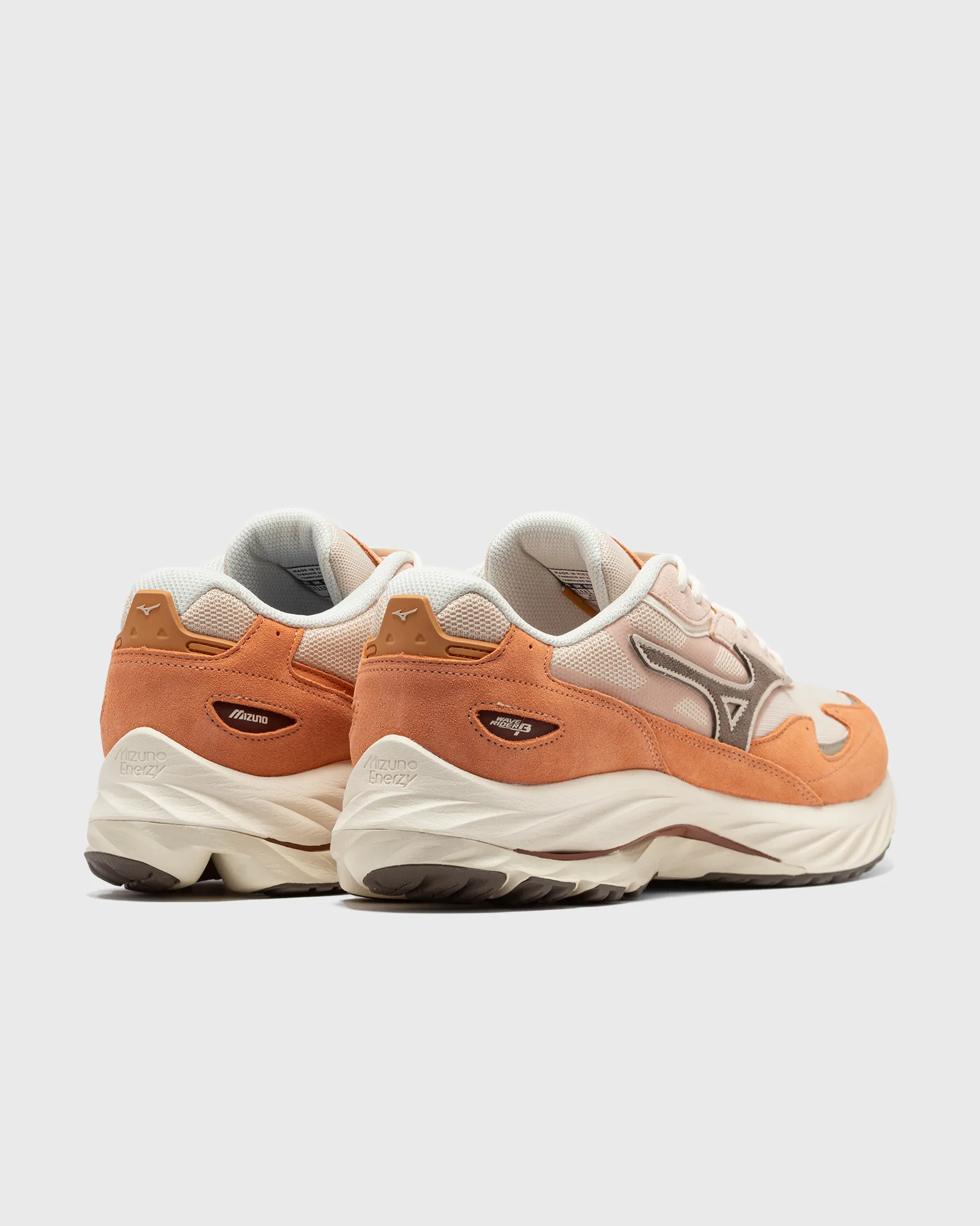 MIZUNO WAVE RIDER BETA