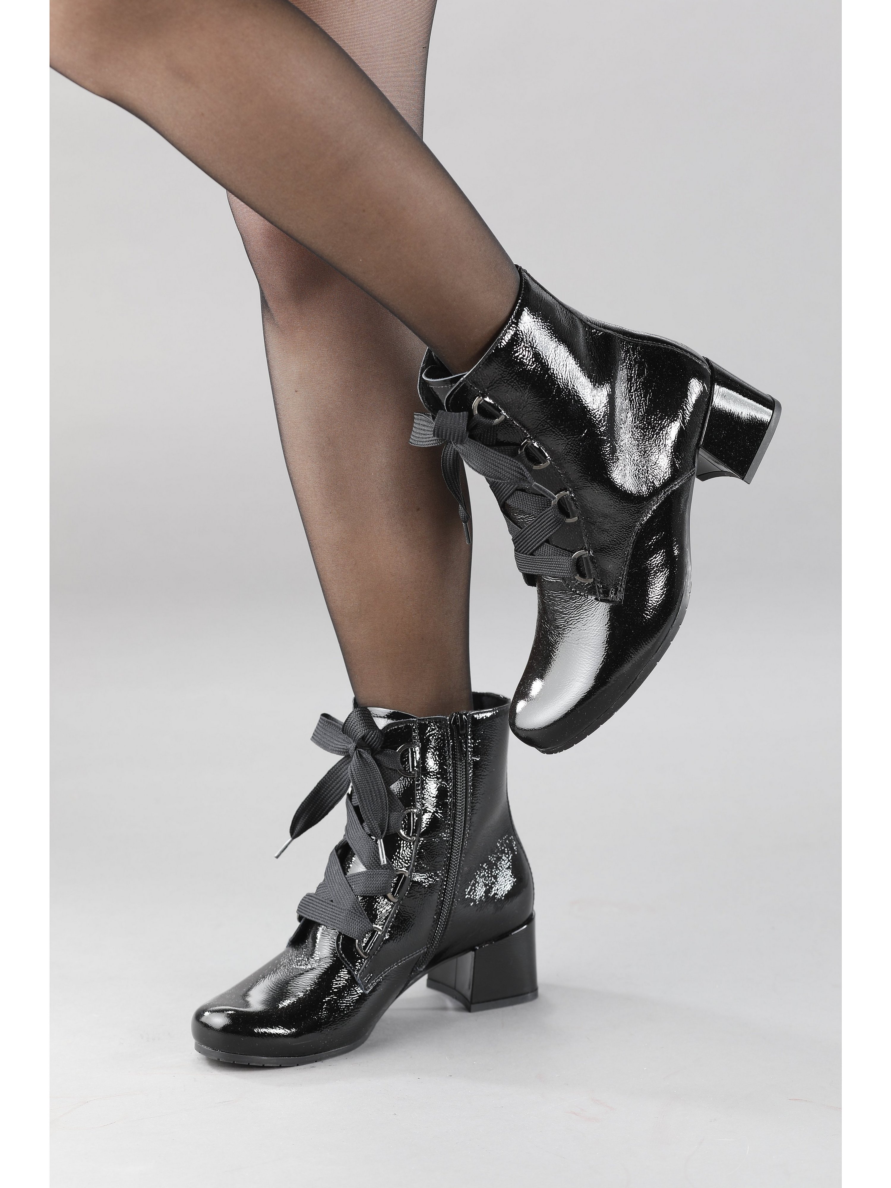 Schnür-Stiefelette