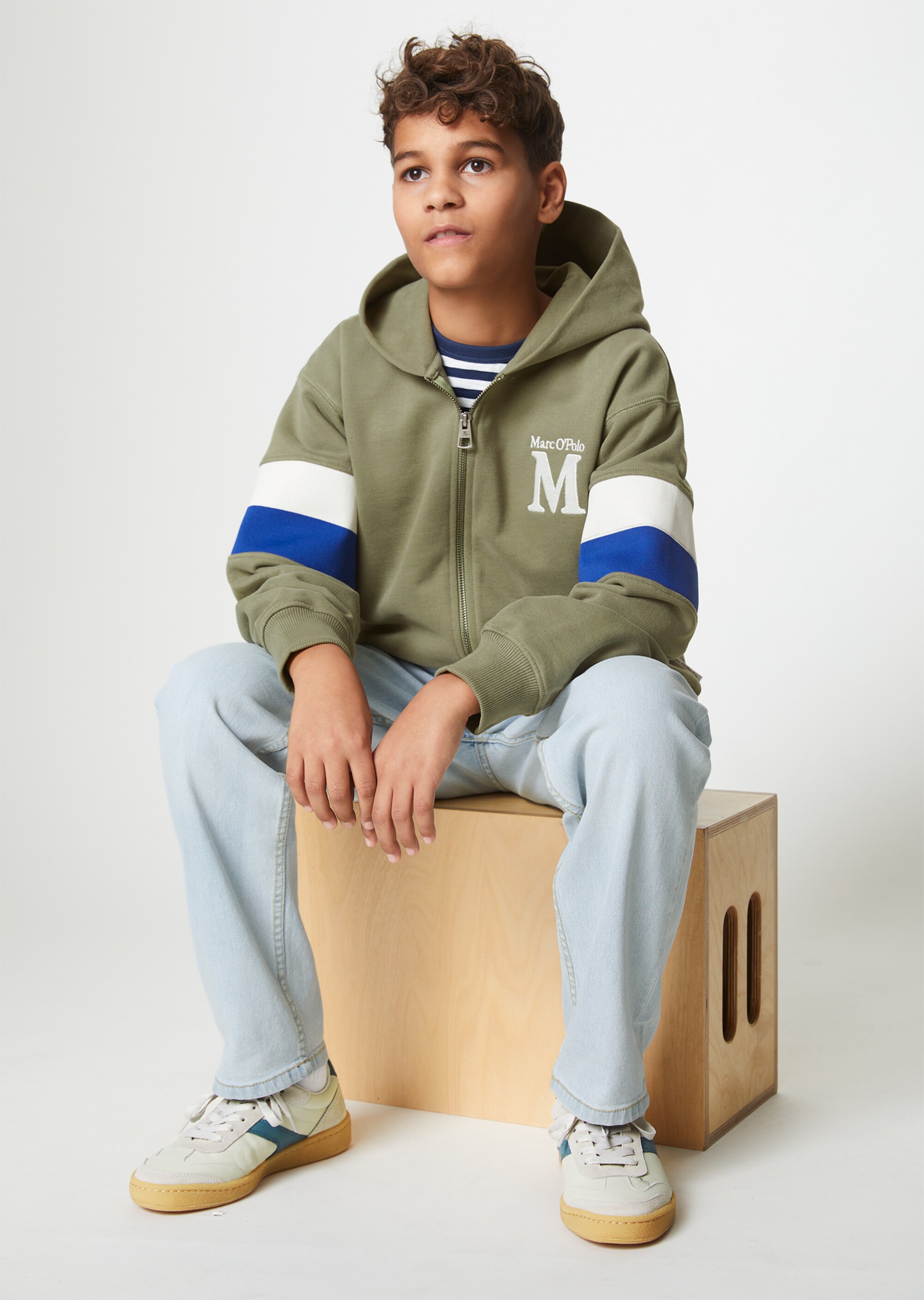 TEENS-BOYS Kapuzen-Sweatjacke mit elastischen Streifen-Einsätzen