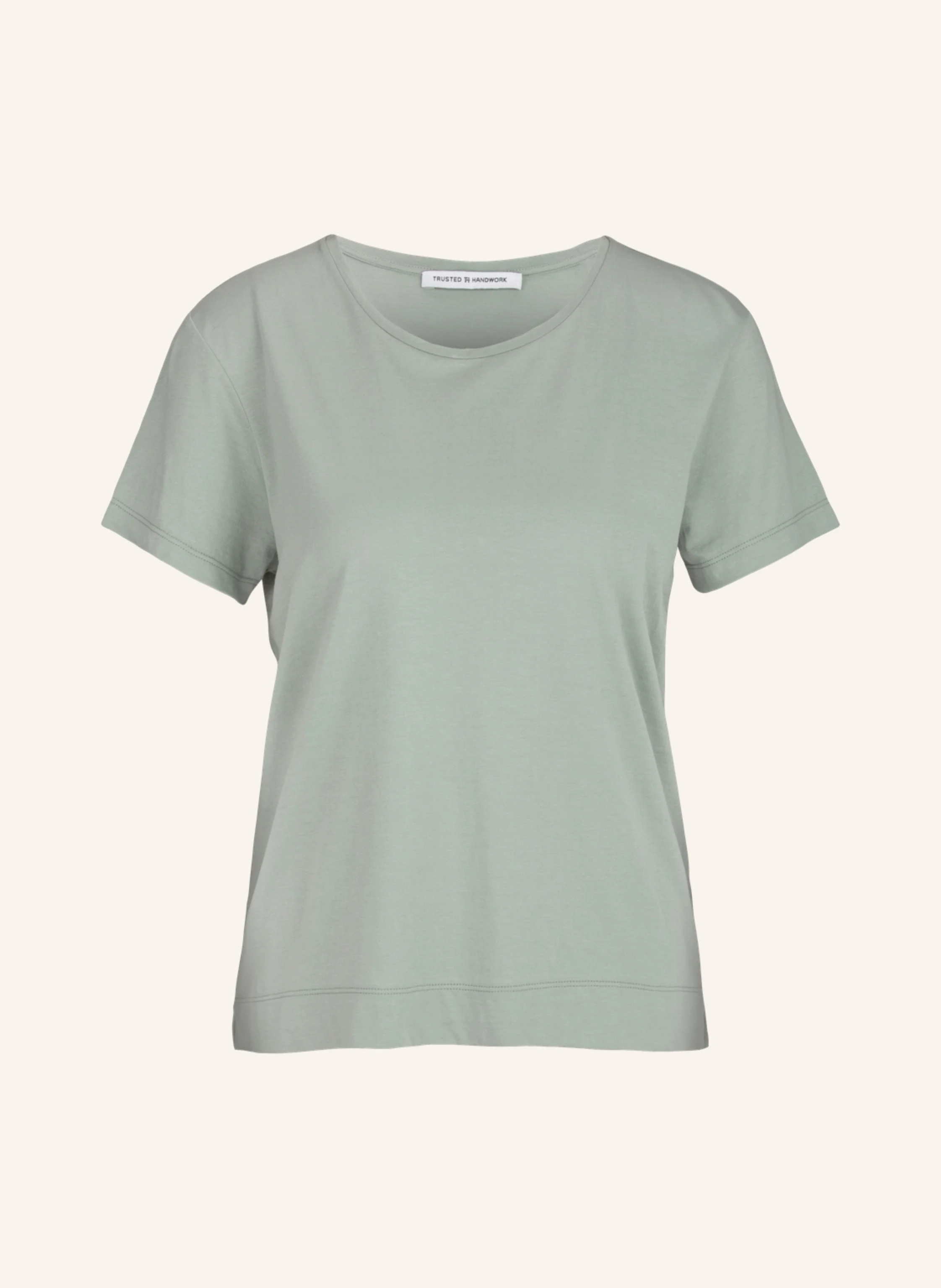 TRUSTED HANDWORK Round Neck 1/2-Sleeve T-Shirt