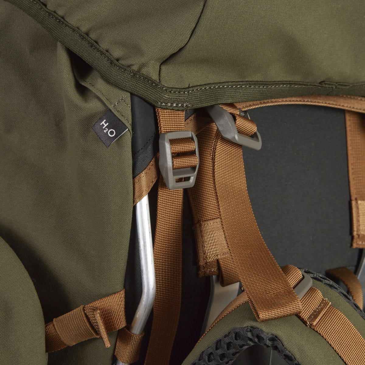 Lundhags Saruk Expedition 110+10 L Regular Long Forest Green