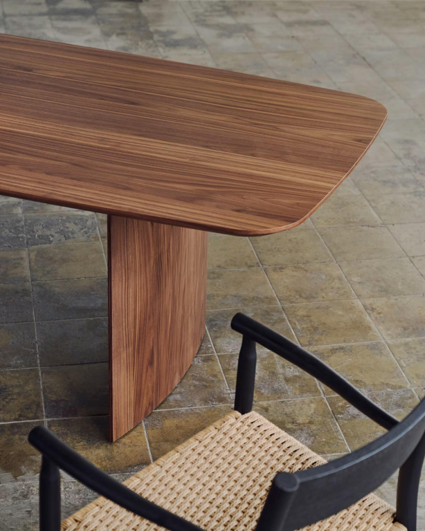 Kave Home Litto eettafel 200x100 walnoot