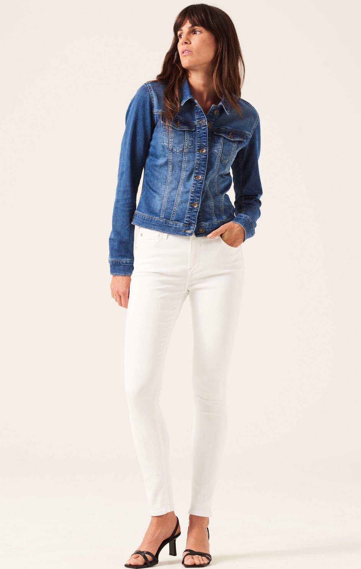 Garcia Jeansjacke »Sofia« mit Stretch