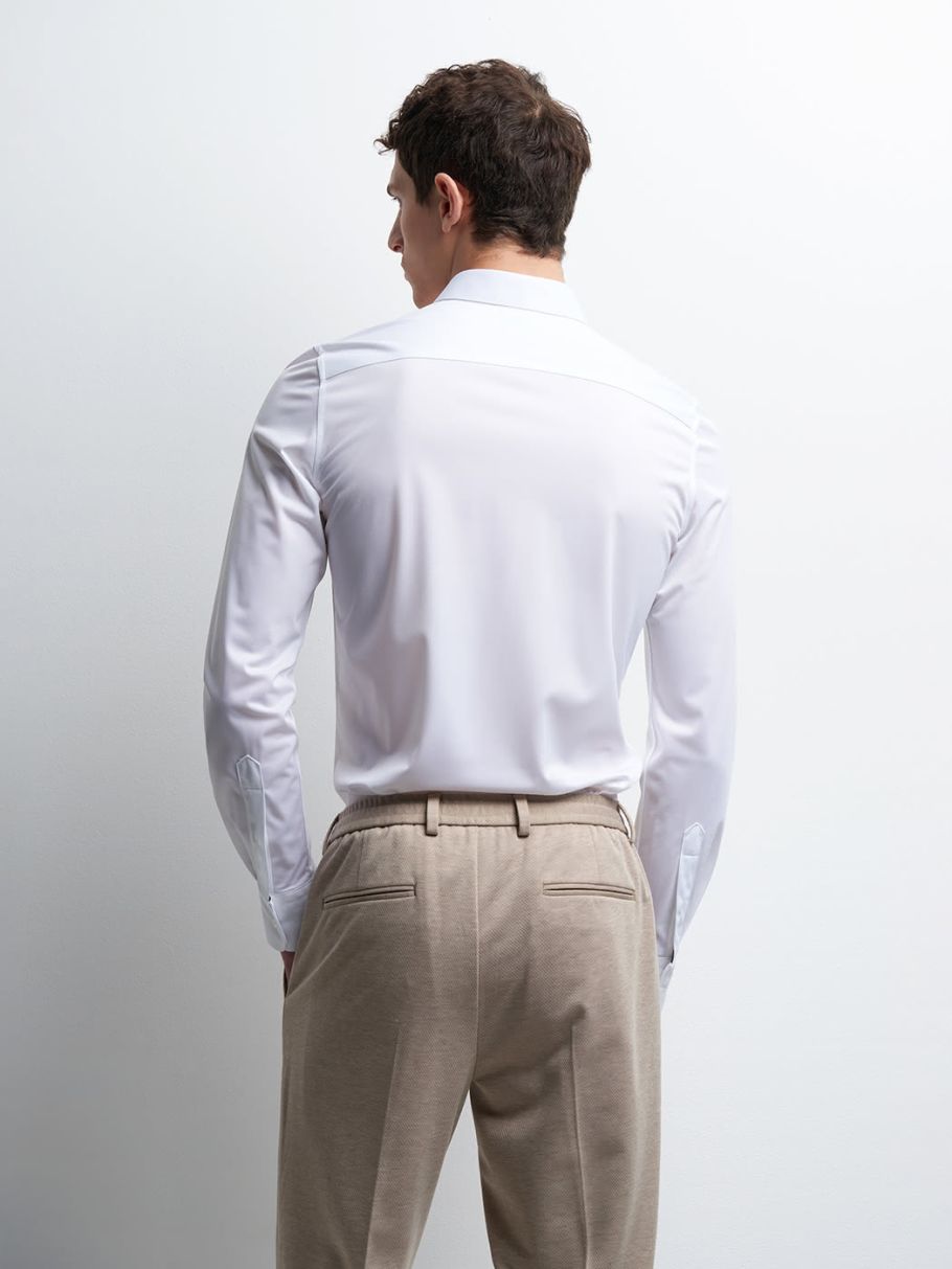 Chemise extraslim unie