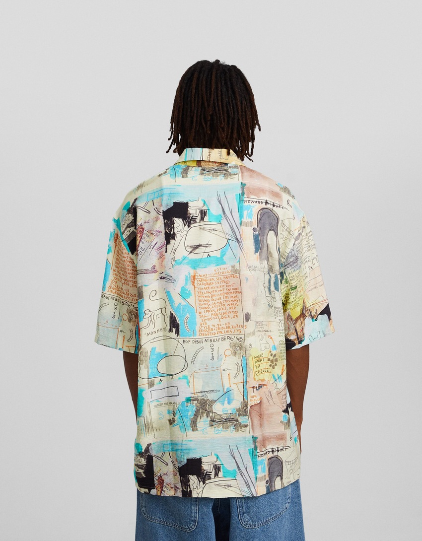 Camisa de manga curta com estampa de Jean-Michel Basquiat