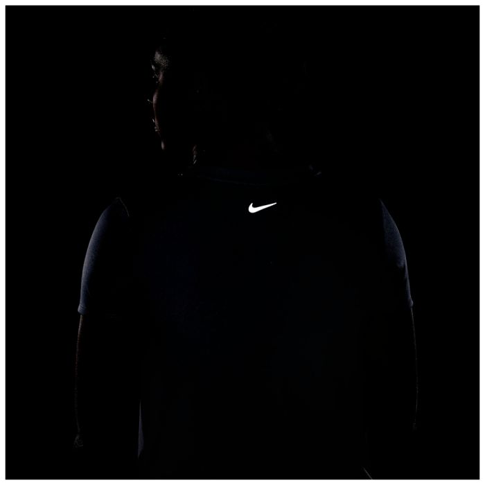 Nike Dame T-shirts Dri-Fit Swoosh Run SS Top