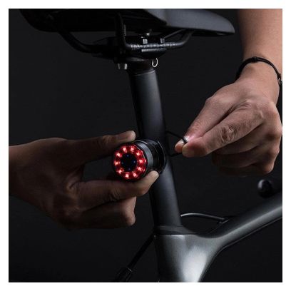Feu arrière de vélo LED avec recharge USB-C  lumière rouge  5 modes