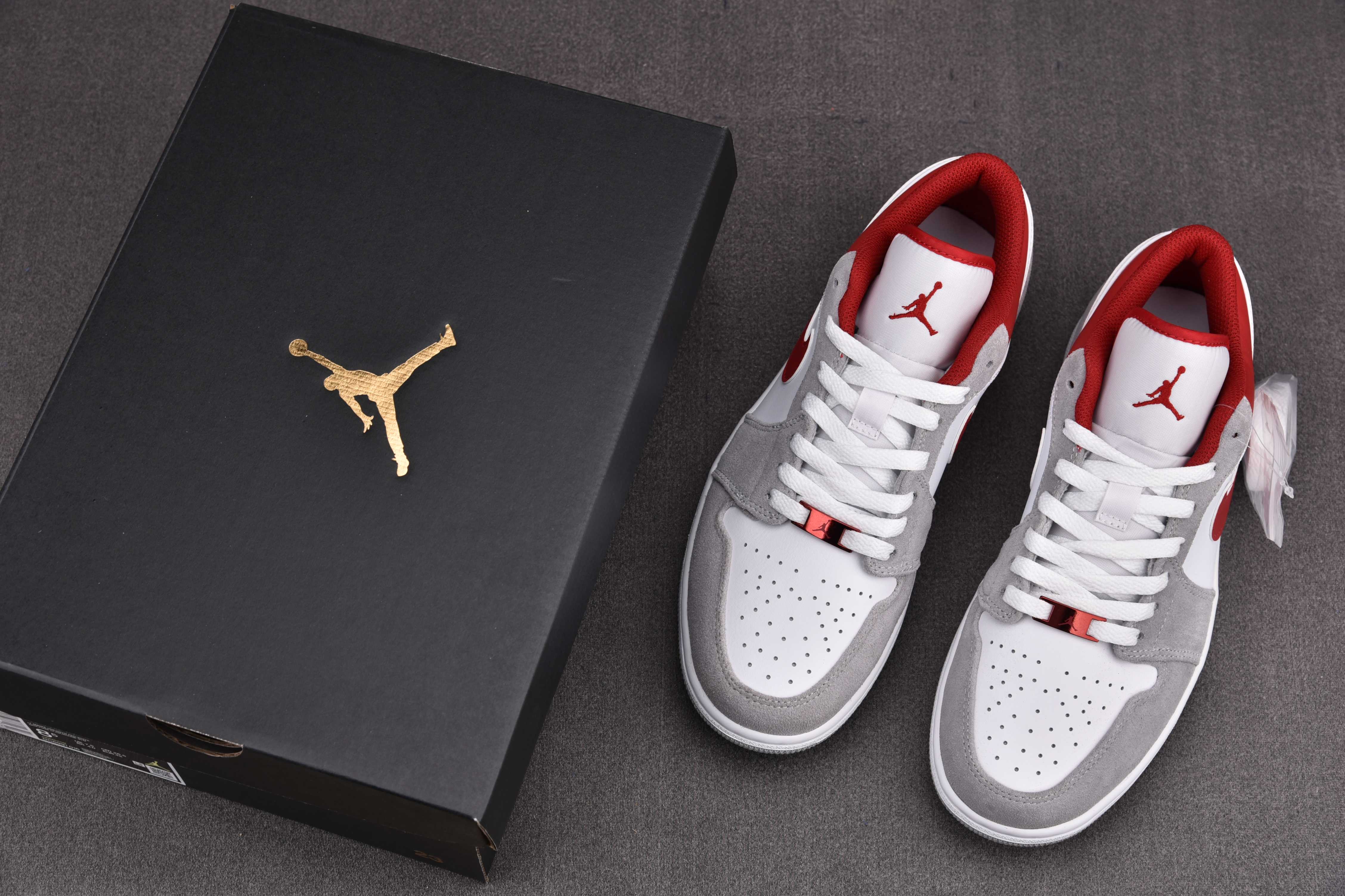 Jordan 1 Low SE Light Smoke Grey Gym Red