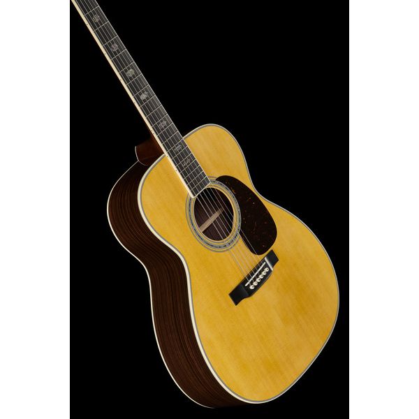 Martin Guitar J40