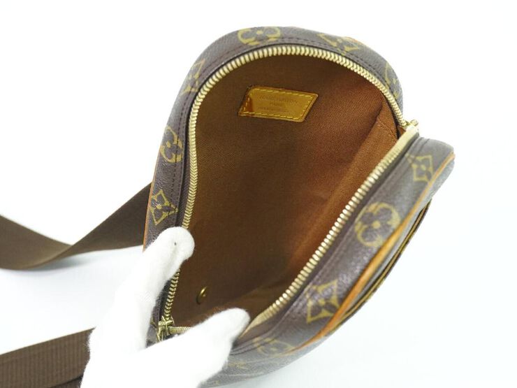Louis Vuitton Vintage Louis Vuitton Belt Bags Brown