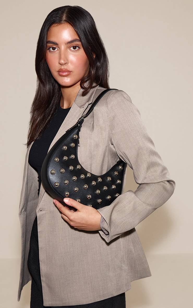 Noir Sac À Bandoulière Incurvé En Synthétique À Clous Bombés
