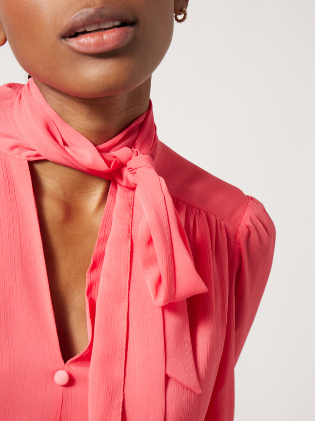Chemise col lavallière