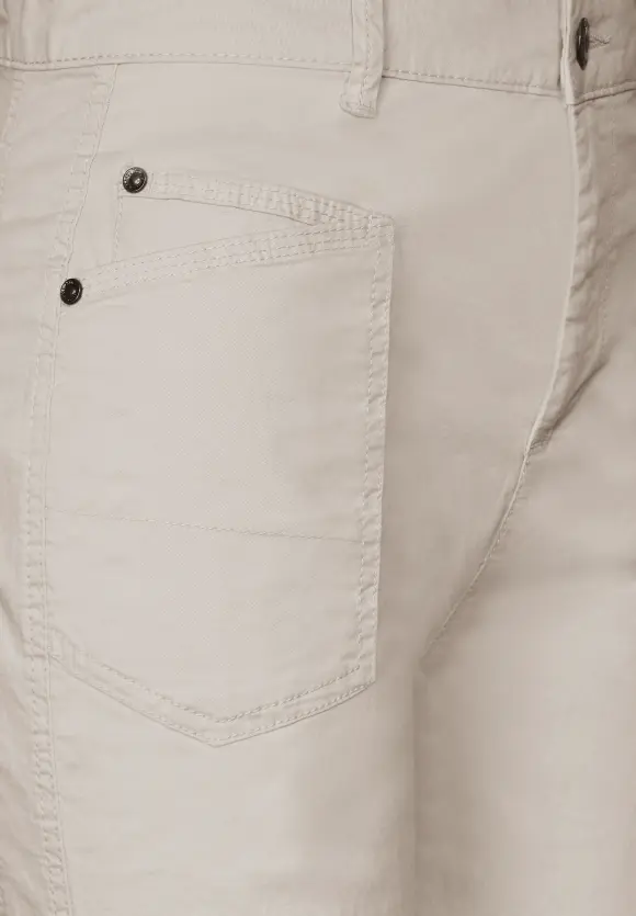 Casual Fit Cargohose - clean sand
